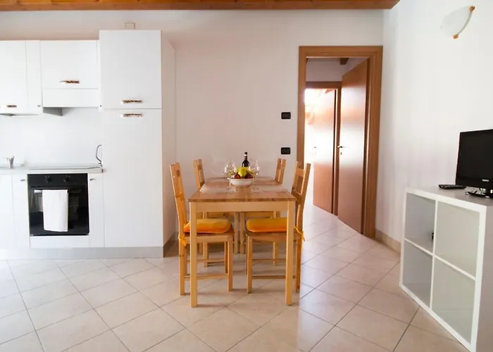 Lakeside Attic By Interhome Apartamento Domaso