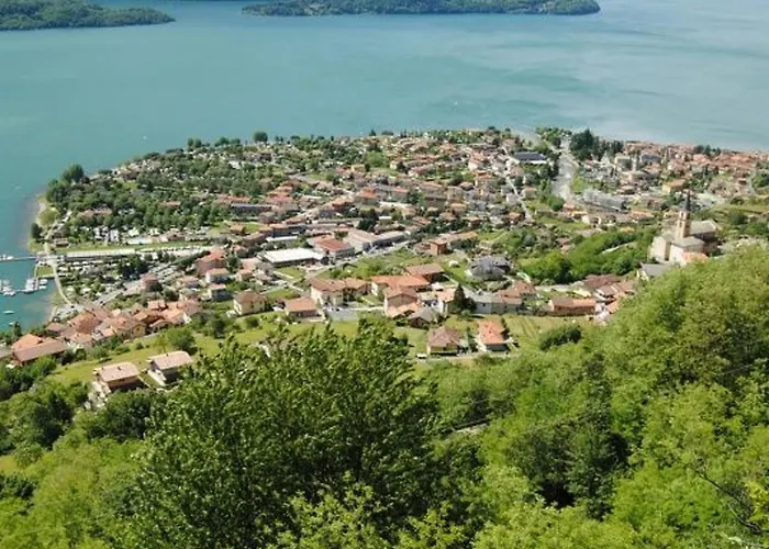 Lakeside Attic By Interhome Apartman *